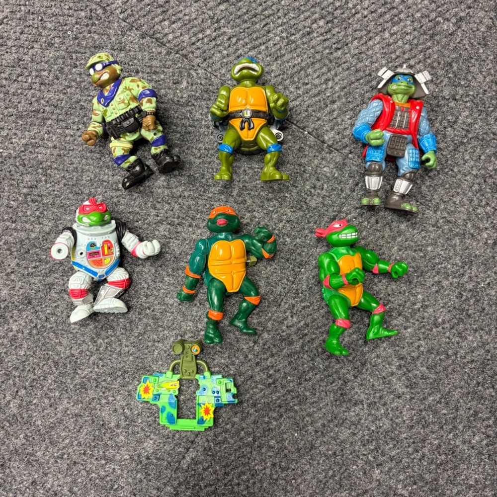 Vintage TMNT Action Figure Lot Playmates 1990s Samurai Undercover Turtles 6pc